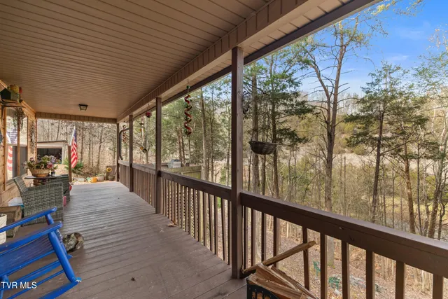 $299,000 | 2793 Highway 31, Sneedville, TN 37869