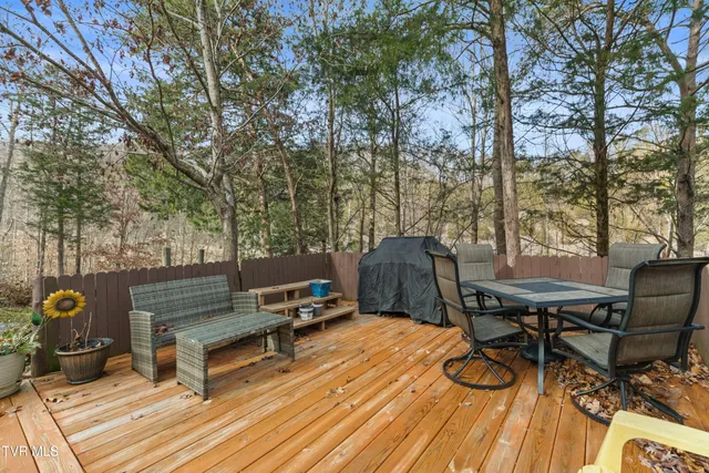 $299,000 | 2793 Highway 31, Sneedville, TN 37869