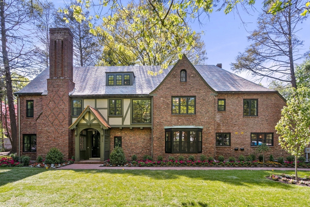 125 Lee Street Brookline, MA 02445 - Photo 28 of 38