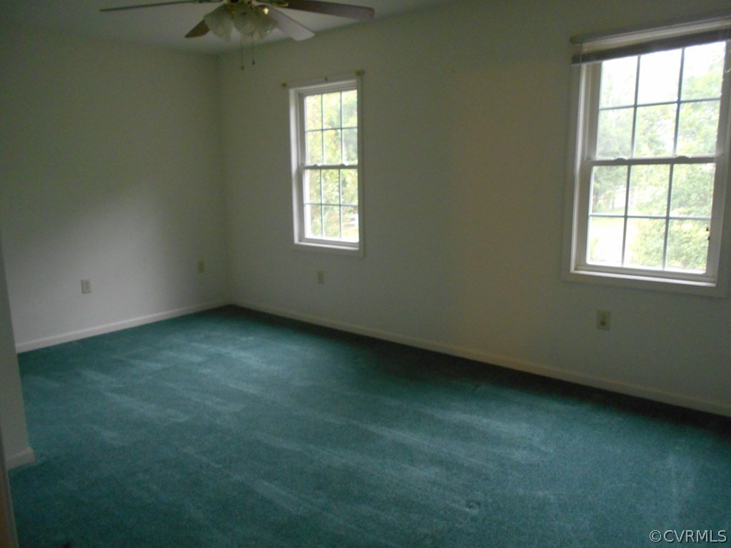 1925 Hill Cross Road Charlotte Court House, VA 23923 - Photo 27 of 50 an empty room with a window