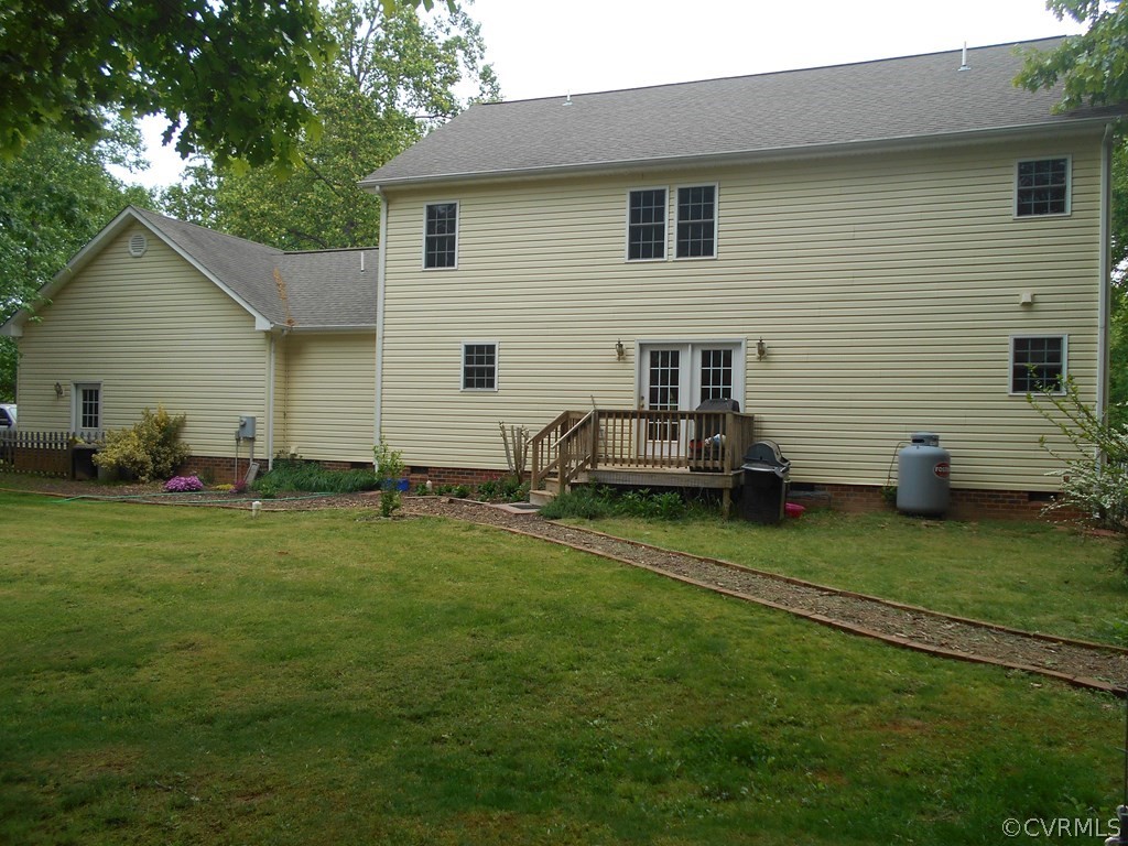 1925 Hill Cross Road Charlotte Court House, VA 23923 - Photo 3 of 50 a view of backyard of house and outdoor seating
