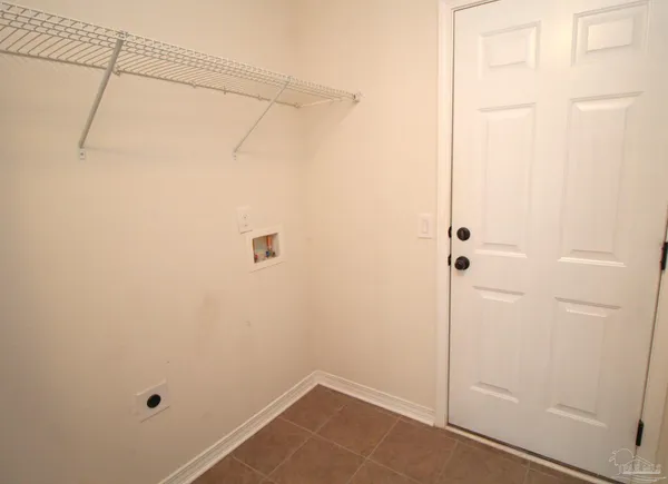 $1,995 | 5621 Peach Drive, Pace, FL 32571