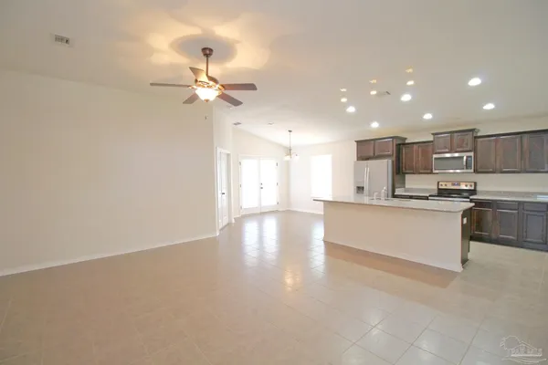 $1,995 | 5621 Peach Drive, Pace, FL 32571