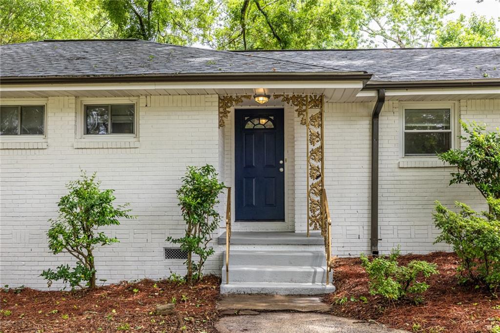 3276 Bobbie Lane Decatur, GA 30032 - Photo 2 of 49 Gallery Image 2