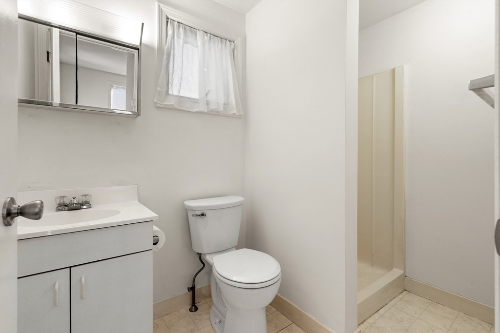 72 Spring Road Nahant, MA 01908 - Photo 17 of 40 Gallery Image 17
