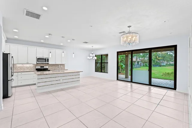 $898,000 | 8101 Ironstone Drive, Delray Beach, FL 33446