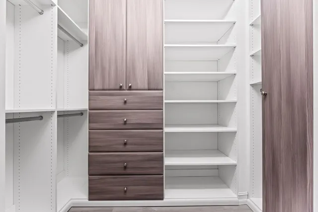 $898,000 | 8101 Ironstone Drive, Delray Beach, FL 33446