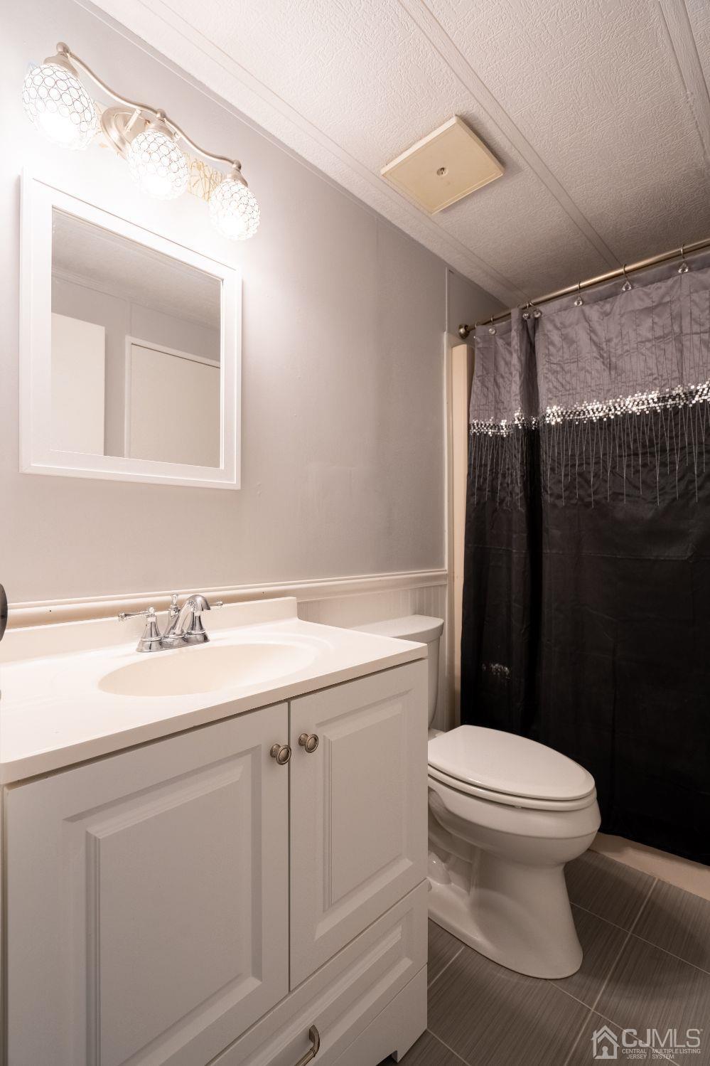 18 Keats Road North Brunswick, NJ 08902 - Photo 15 of 21 Gallery Image 15