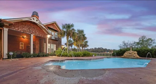 $1,325,000 | 57012 Old U S 51, Amite, LA 70422