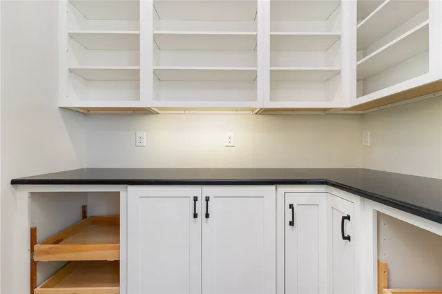 $584,900 | 69 Chase Meadow Trail, Mendon, NY 14472