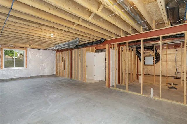 $584,900 | 69 Chase Meadow Trail, Mendon, NY 14472