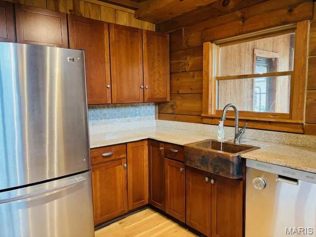 $394,000 | 19125 County Road 1220, St. James, MO 65559