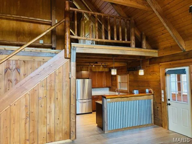 $394,000 | 19125 County Road 1220, St. James, MO 65559