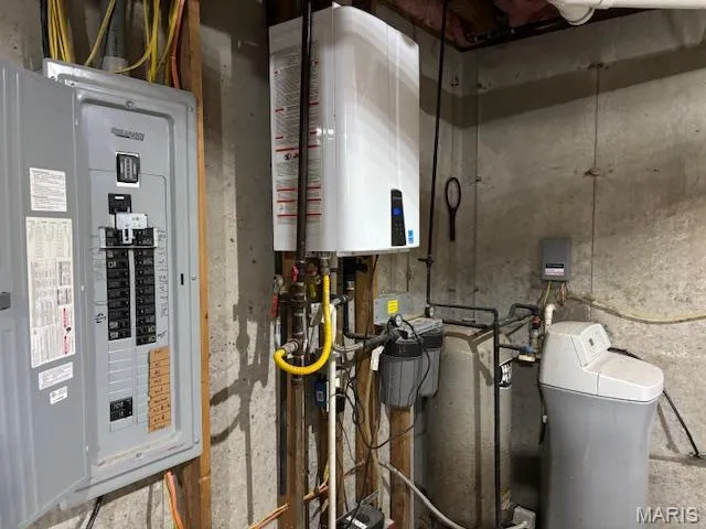 $394,000 | 19125 County Road 1220, St. James, MO 65559