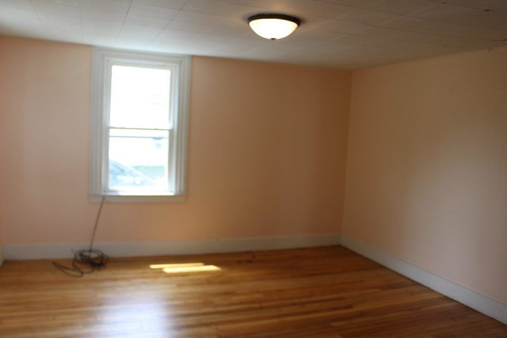 8 Water Street Greenfield, MA 01301 - Photo 11 of 20