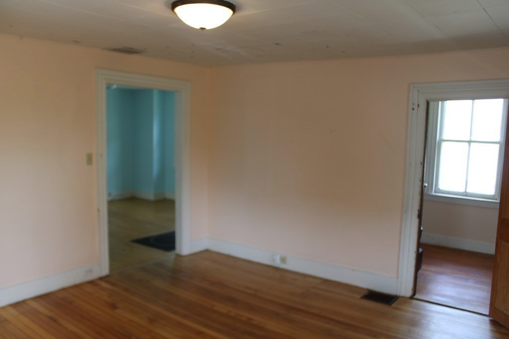 8 Water Street Greenfield, MA 01301 - Photo 12 of 20