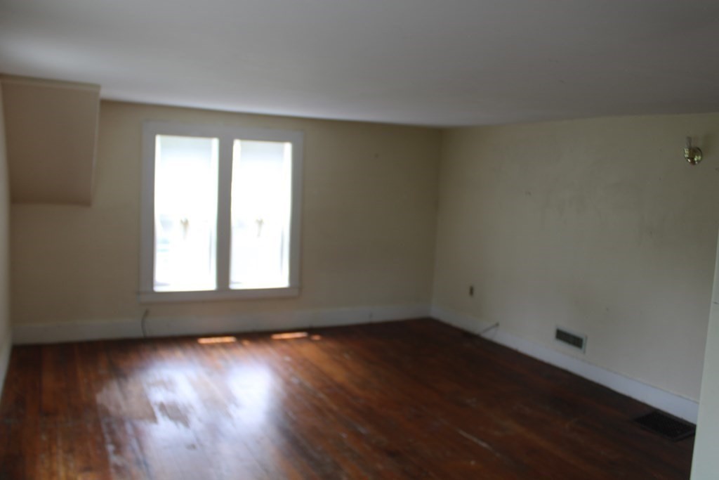 8 Water Street Greenfield, MA 01301 - Photo 15 of 20