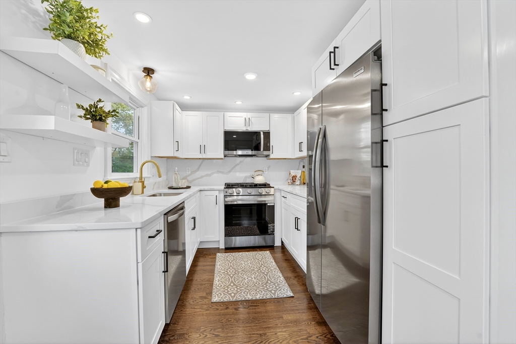 7 Franklin Street Boston, MA 02136 - Photo 14 of 40