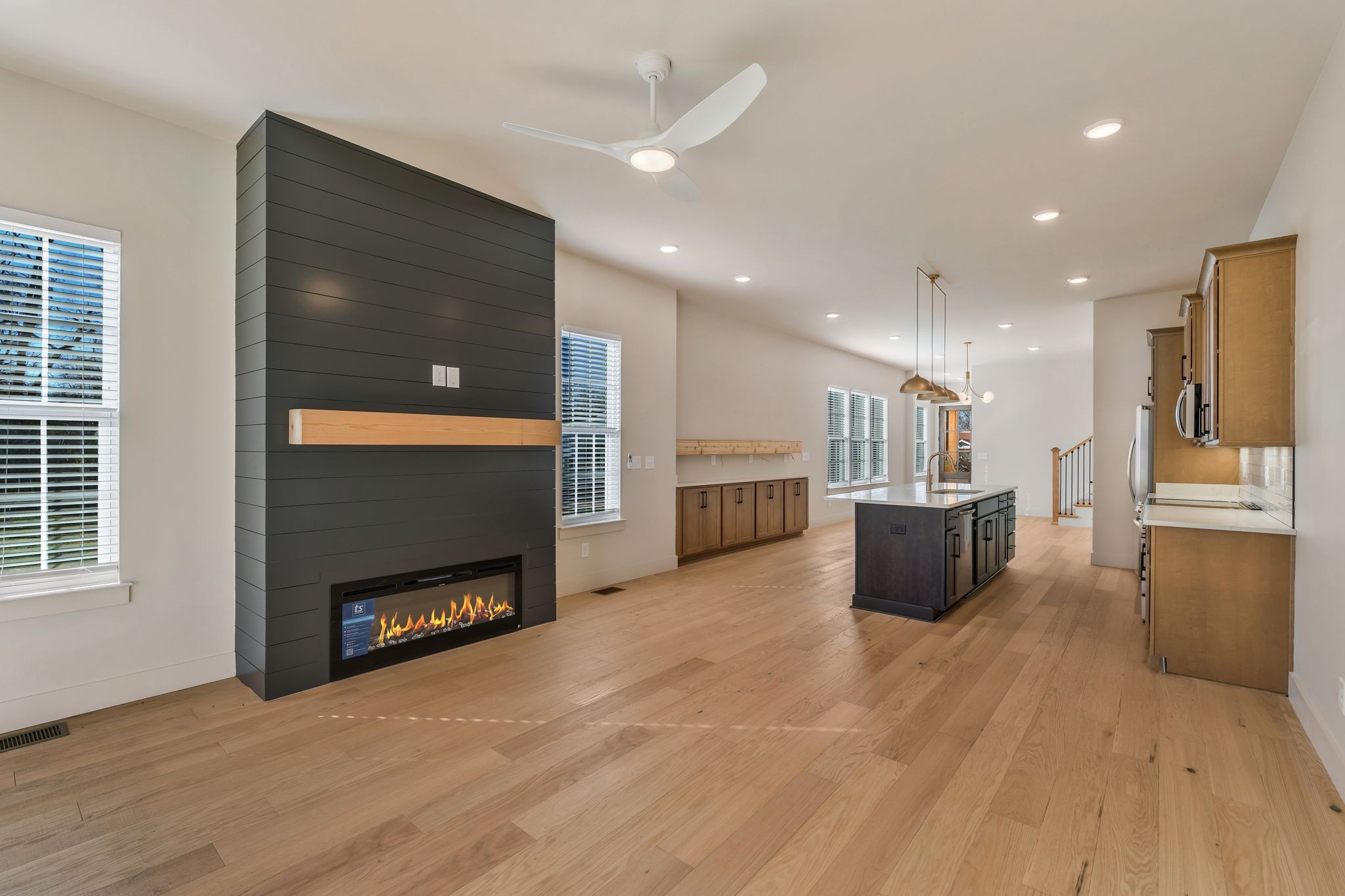 915 B Marilyn Road Nashville, TN 37209 - Photo 18 of 44 a view of kitchen with furniture and a fireplace