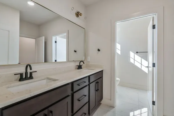 $4,000 | 915 B Marilyn Road, Nashville, TN 37209