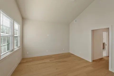 $4,000 | 915 B Marilyn Road, Nashville, TN 37209