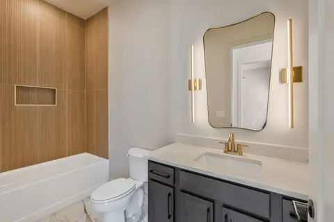 $4,000 | 915 B Marilyn Road, Nashville, TN 37209