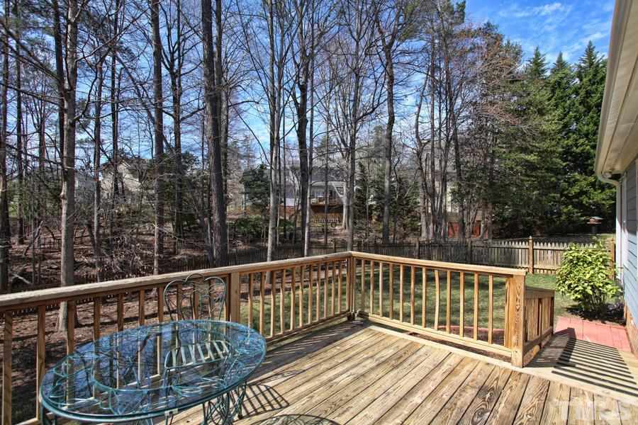 10015 Smith Basin Lane Raleigh, NC 27614 - Photo 12 of 25 Gallery Image 12