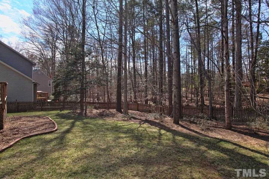 10015 Smith Basin Lane Raleigh, NC 27614 - Photo 14 of 25 Gallery Image 14