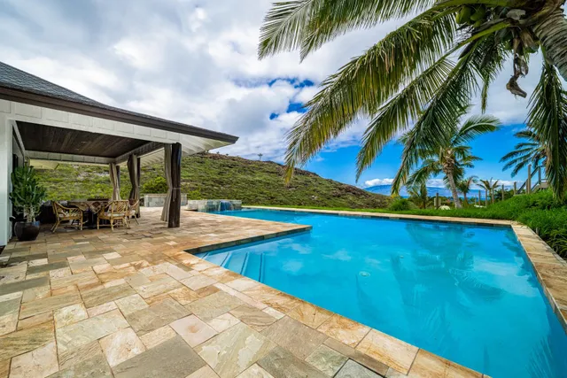 $2,995,000 | 206 Wailau Place, Unit B, Lahaina, HI 96761