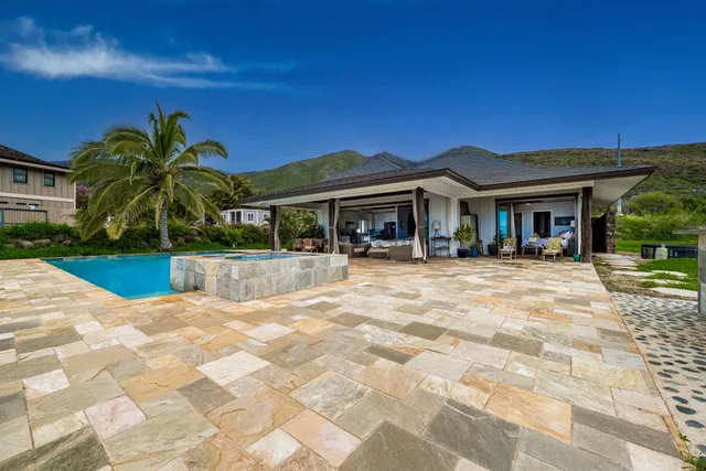 $2,995,000 | 206 Wailau Place, Unit B, Lahaina, HI 96761