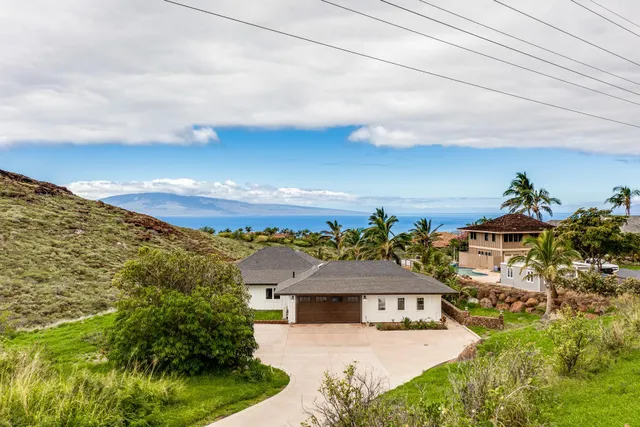 $2,995,000 | 206 Wailau Place, Unit B, Lahaina, HI 96761