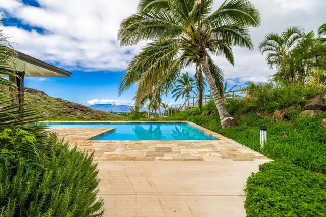 $2,995,000 | 206 Wailau Place, Unit B, Lahaina, HI 96761