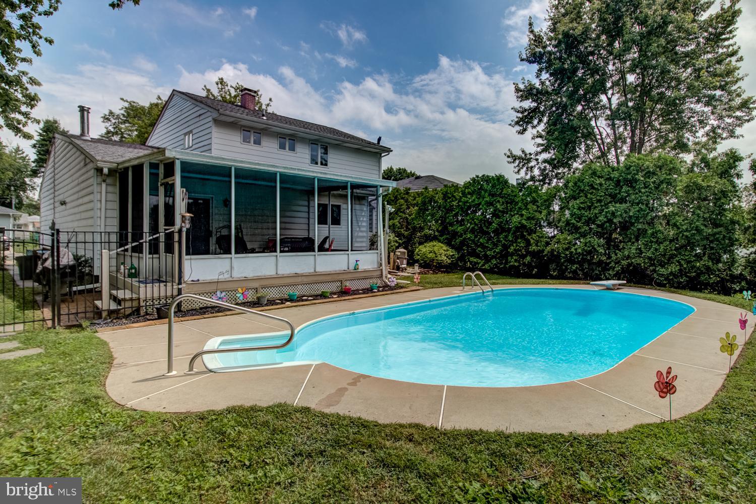 9 Evergreen Lane Hamilton, NJ 08690 - Photo 37 of 44 Exterior Back Of House and In-Ground Pool