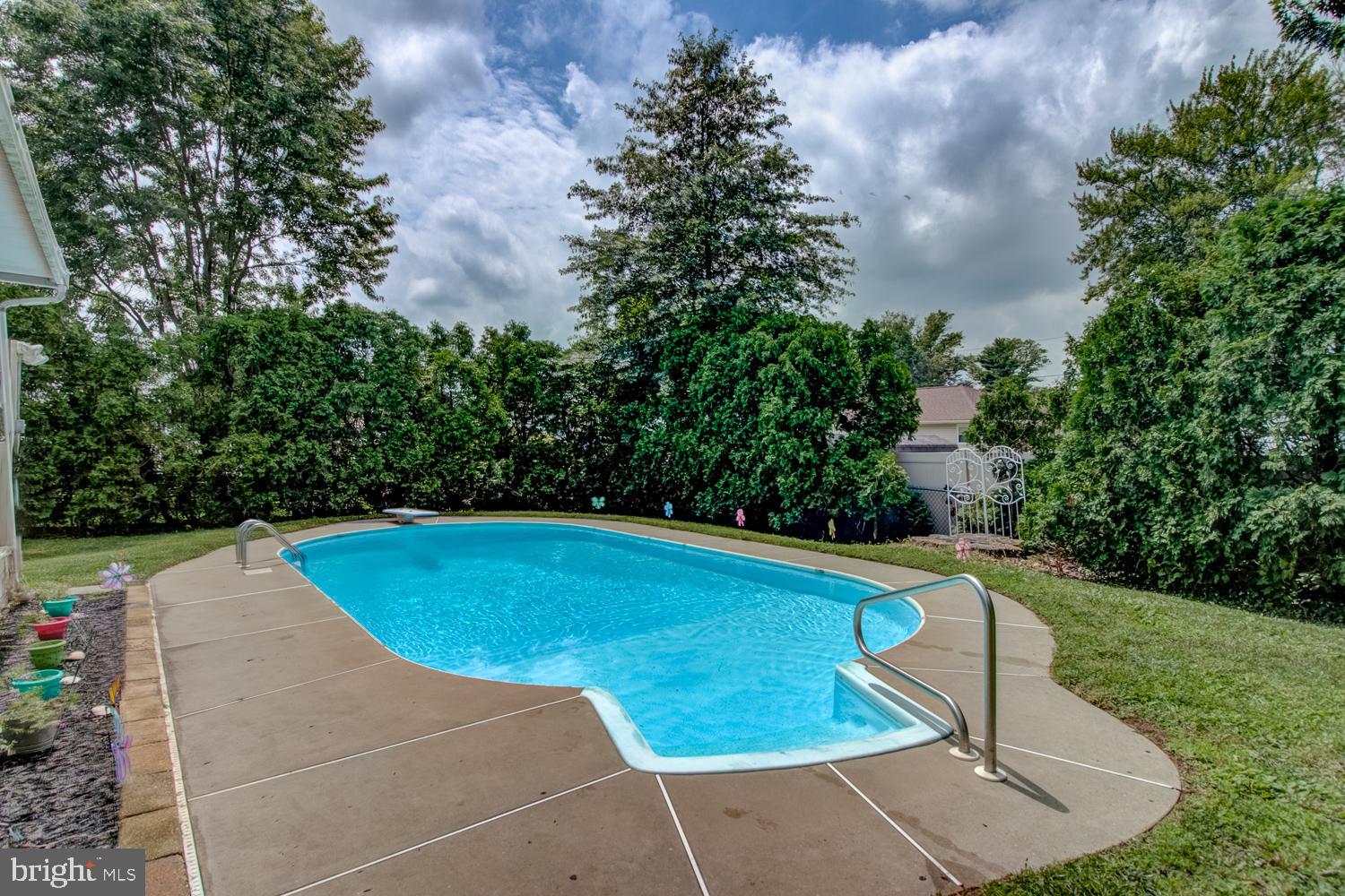 9 Evergreen Lane Hamilton, NJ 08690 - Photo 39 of 44