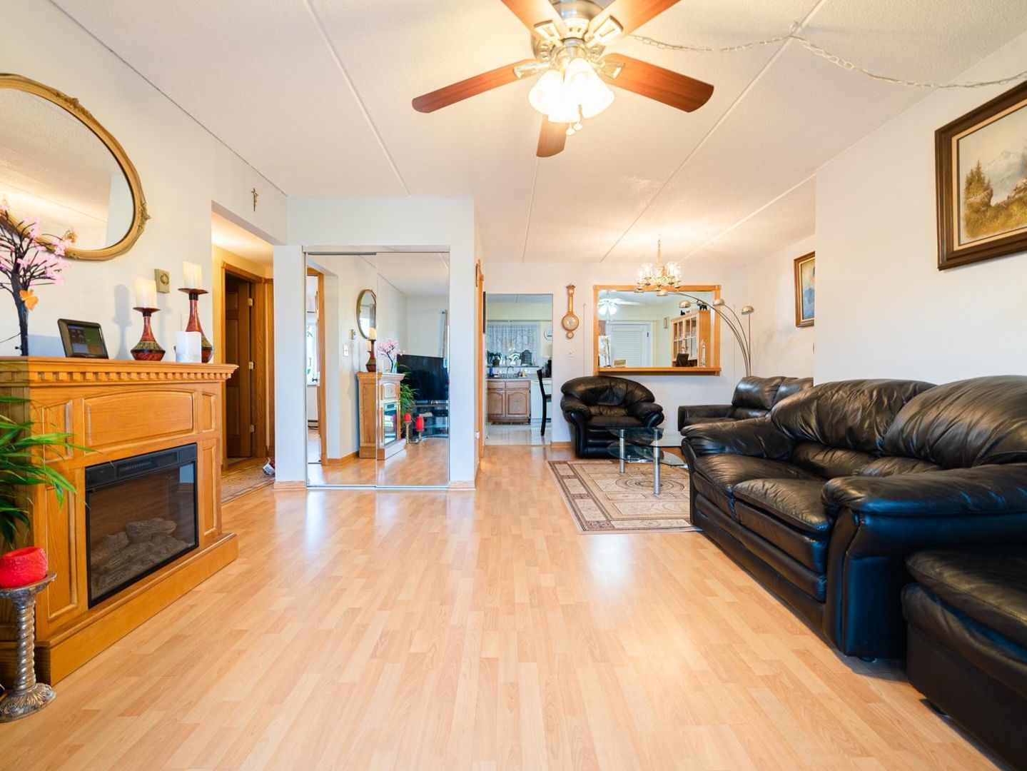 964 North Rohlwing Road, Unit 101A Addison, IL 60101 - Photo 2 of 19