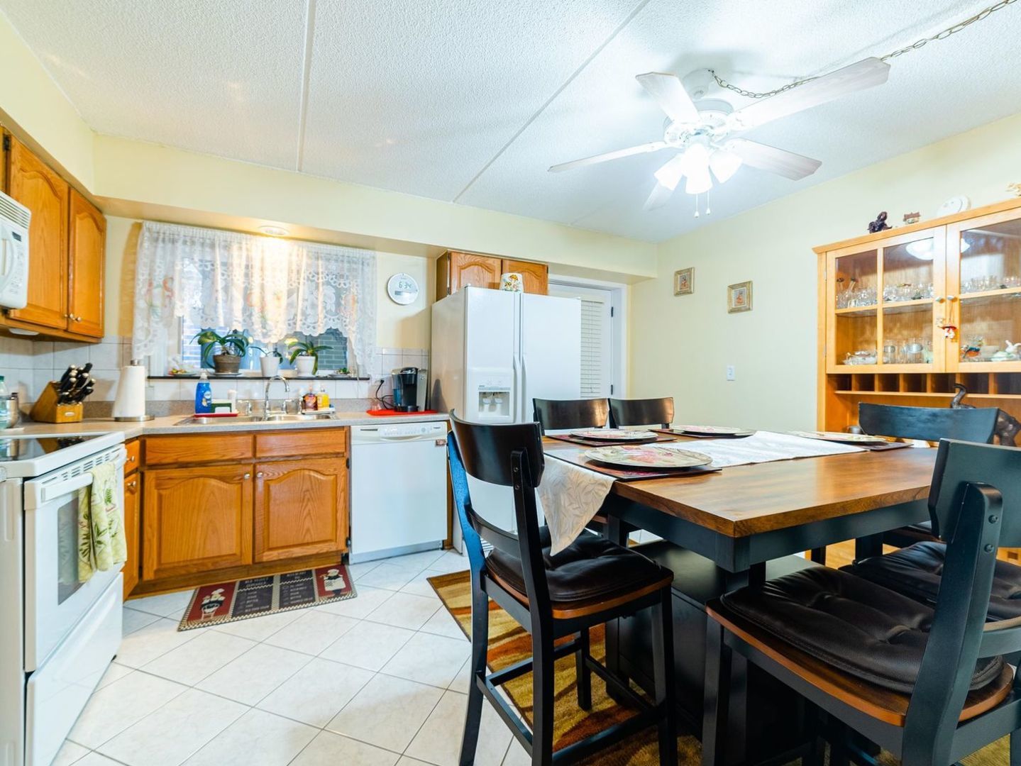 964 North Rohlwing Road, Unit 101A Addison, IL 60101 - Photo 4 of 19