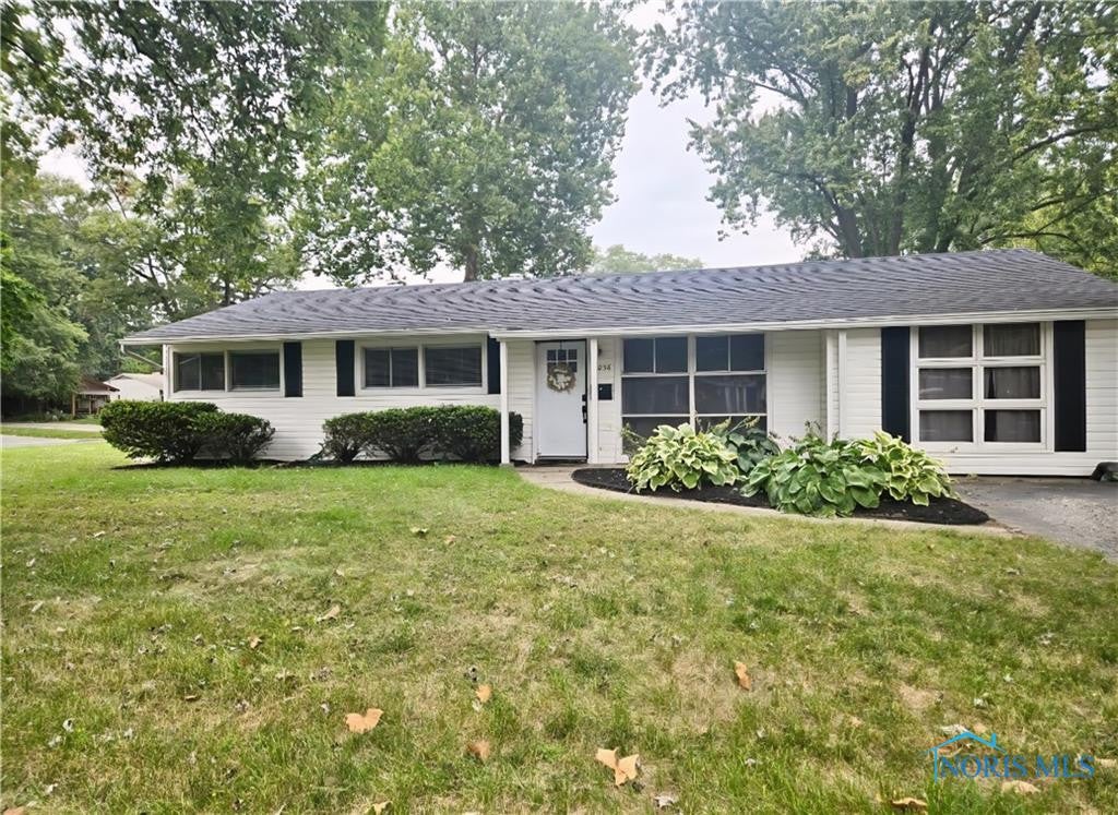3036 Wyndale Road Toledo, OH 43613 - Photo 3 of 27 Easy access to shopping, restaurants etc