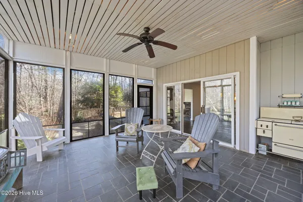 $462,900 | 127 Hampton Drive, Washington, NC 27889