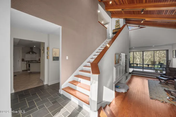 $462,900 | 127 Hampton Drive, Washington, NC 27889