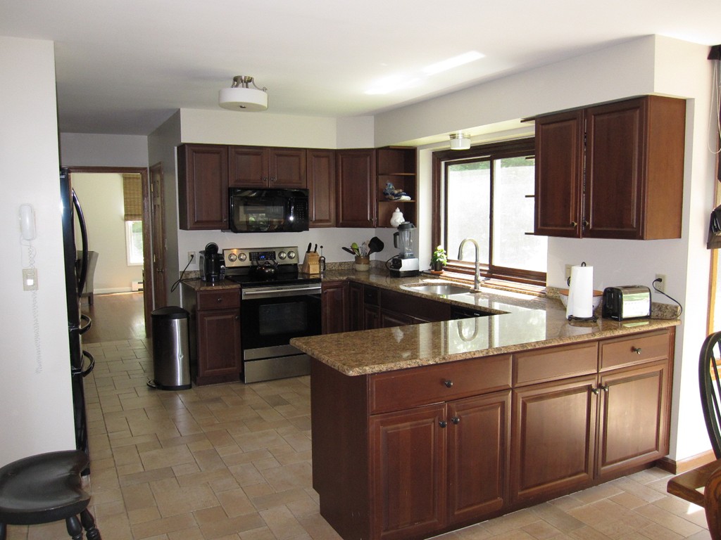1212 Edgell Road Framingham, MA 01701 - Photo 9 of 26 Gallery Image 9