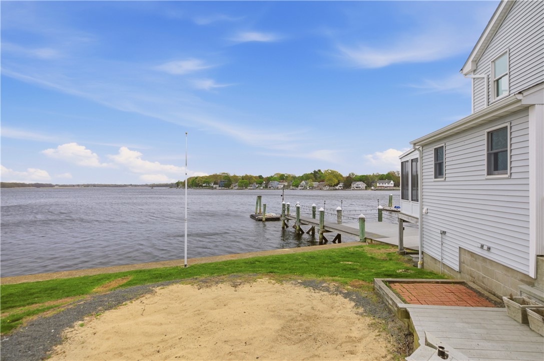 507 County Road Barrington, RI 02806 - Photo 42 of 45