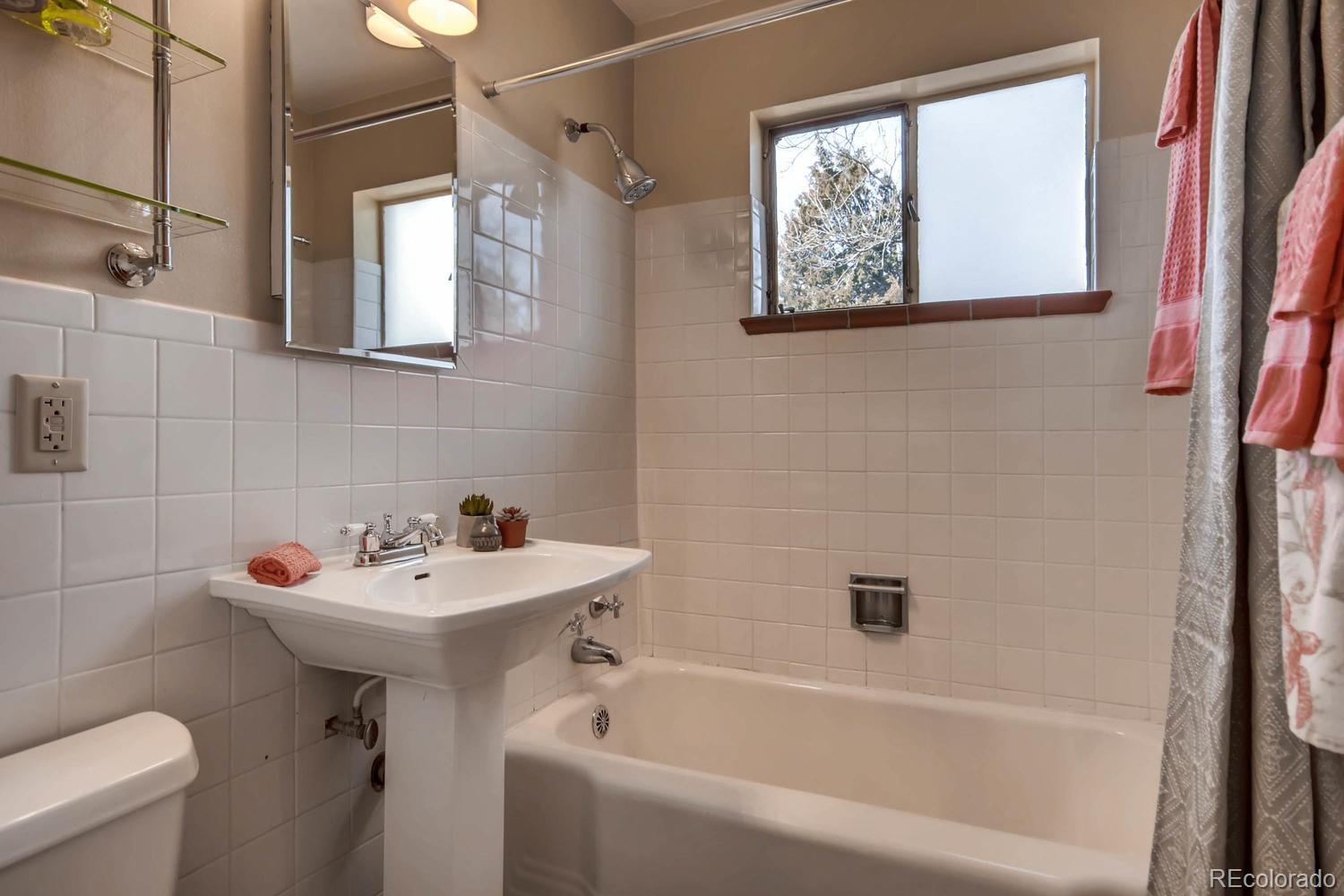 4005 Benton Street Wheat Ridge, CO 80212 - Photo 8 of 11 Gallery Image 8