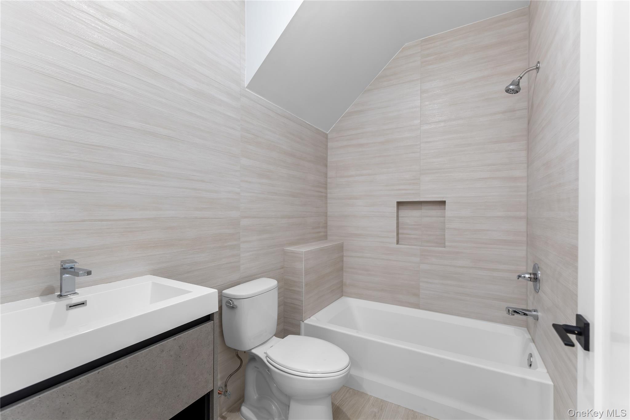 12 Miele Road, Unit 201111 Monsey, NY 10952 - Photo 40 of 50