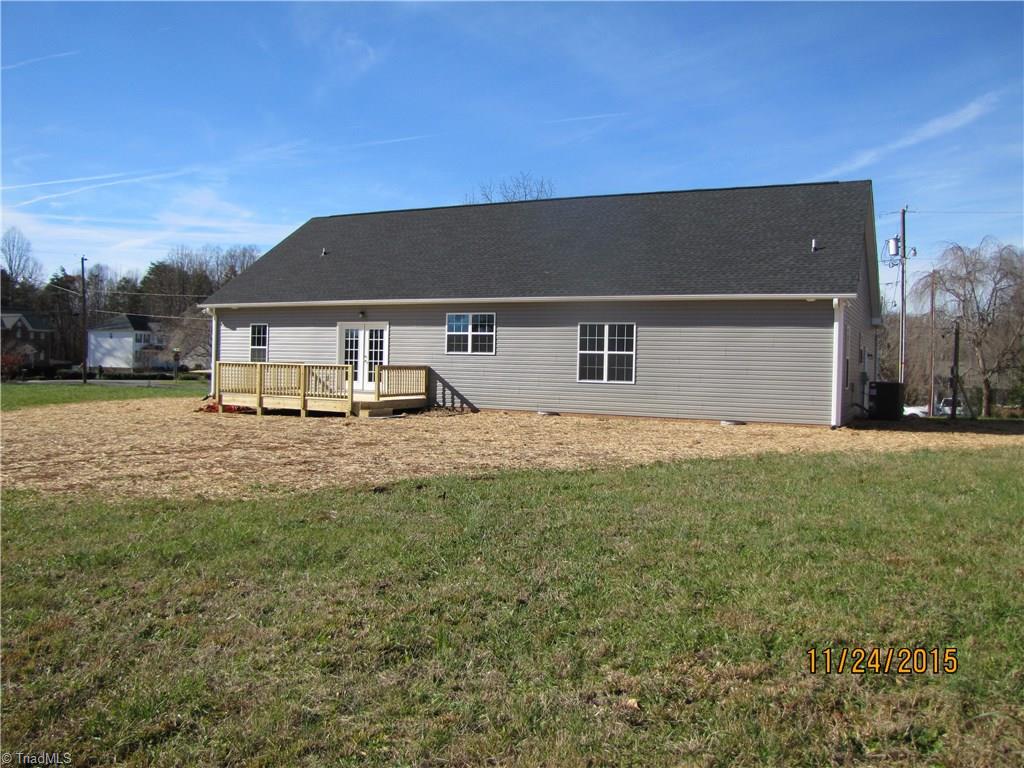 3627 Ruby Road Winston-Salem, NC 27106 - Photo 25 of 30 Exterior Back