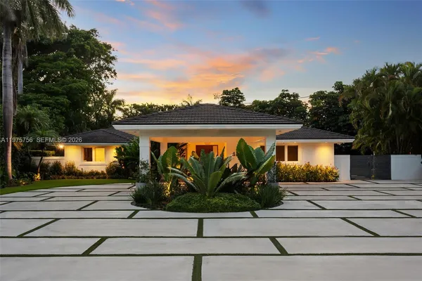 $42,500 | 4800 Bay Point Road, Miami, FL 33137