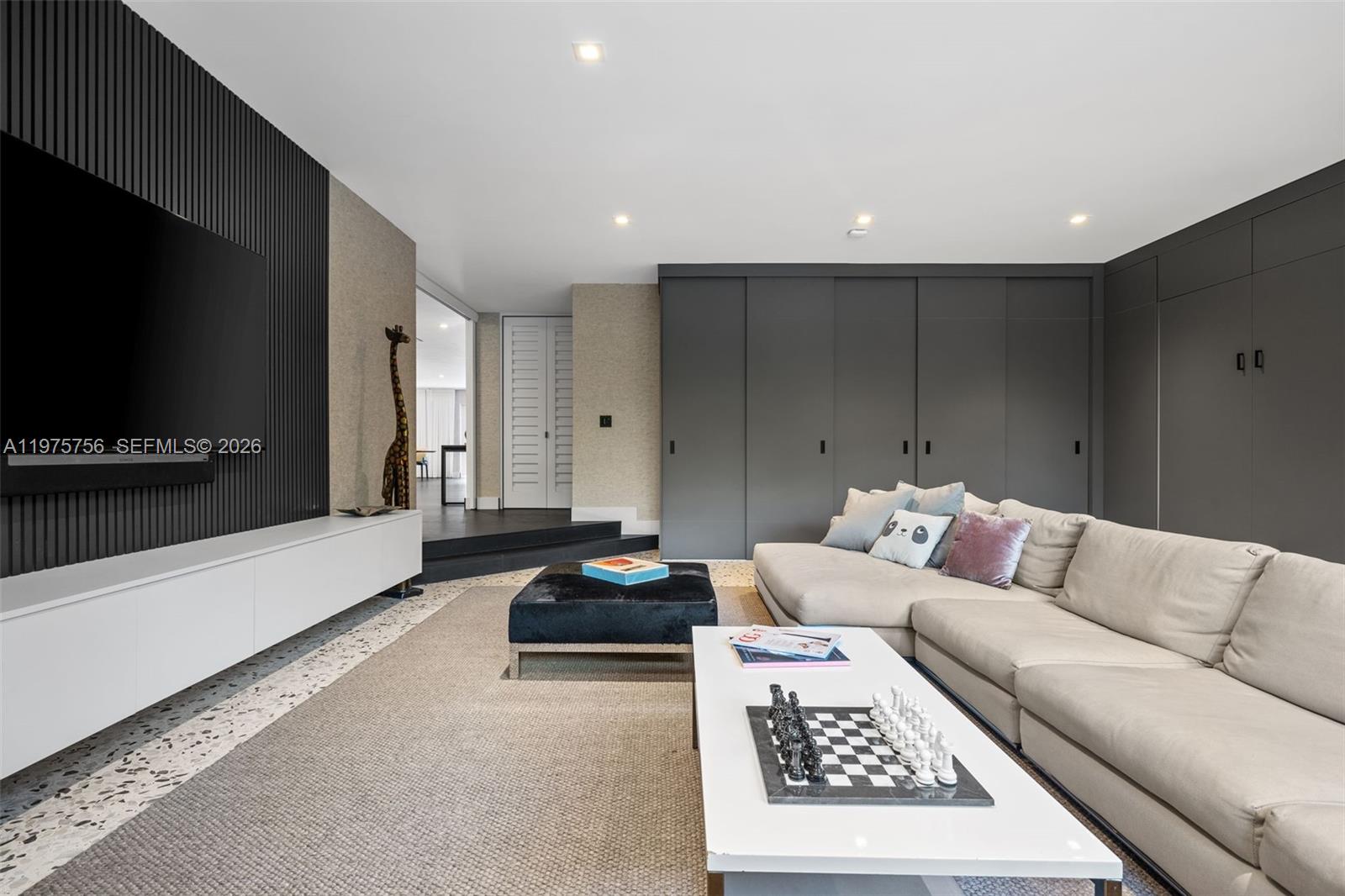 4800 Bay Point Road Miami, FL 33137 - Photo 37 of 74