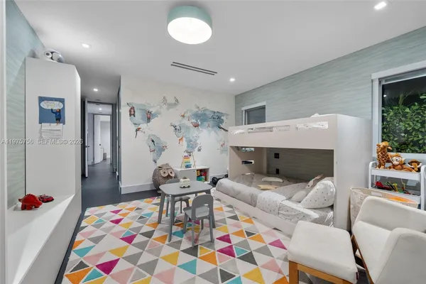 $42,500 | 4800 Bay Point Road, Miami, FL 33137