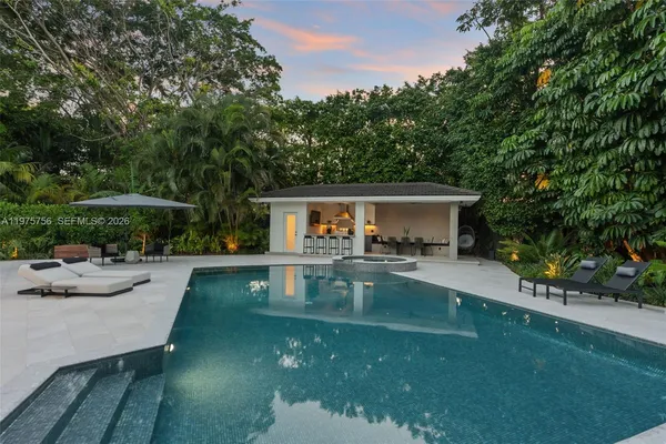 $42,500 | 4800 Bay Point Road, Miami, FL 33137