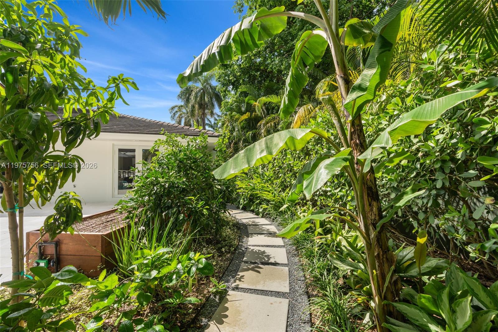 4800 Bay Point Road Miami, FL 33137 - Photo 51 of 74