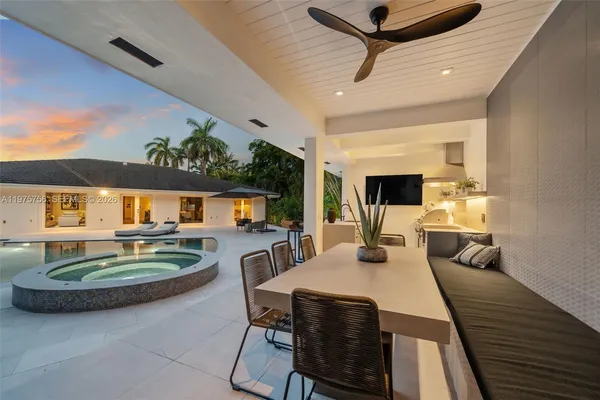$42,500 | 4800 Bay Point Road, Miami, FL 33137